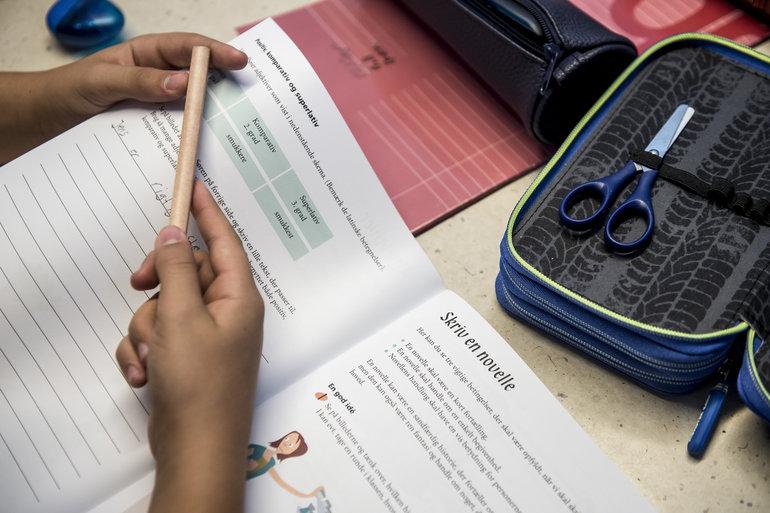 Børn vidne til vold i hjemmet klarer sig dårligere i skolen